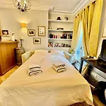27 Avenue De La Bourdonnais 75007 Chablis